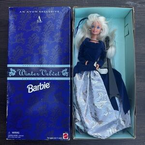 Avon Exclusive Winter Velvet Barbie Special Edition 15571 With Original Box NEW